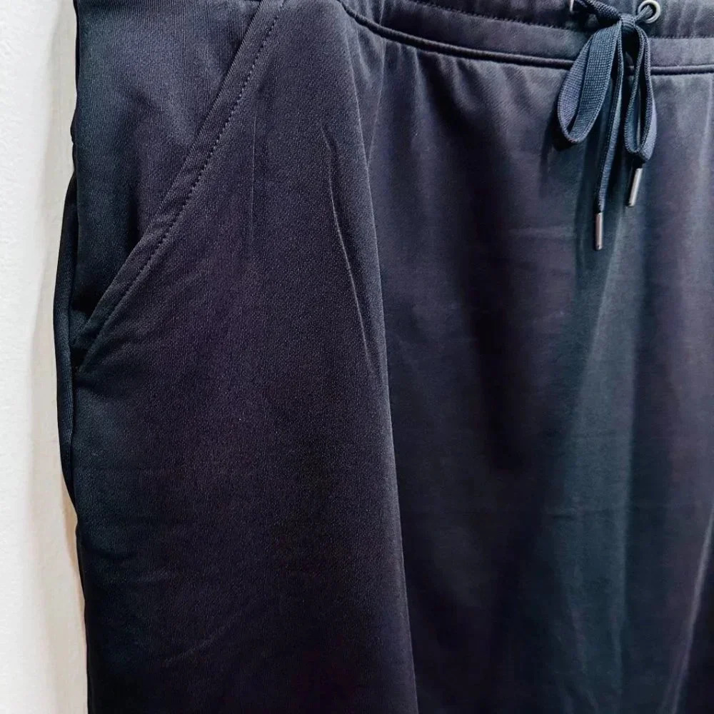 NWT TEK GEAR Women Elastic Waist Comfort Pocket Stretchy Black Skort Size XL - Picture 2 of 7
